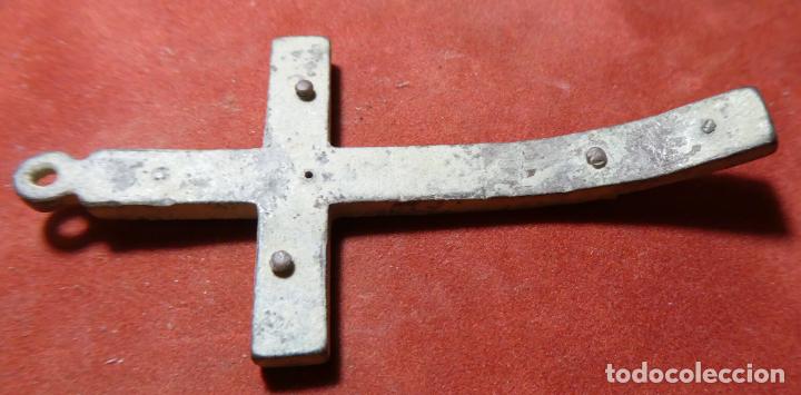 Antig&uuml;edades: Antigua cruz de bronce - Foto 2