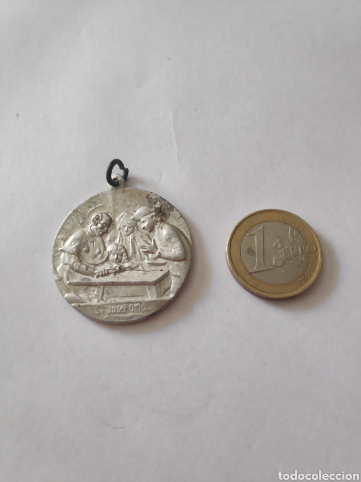 Antig&uuml;edades: Medalla Josep Oriol - Foto 3