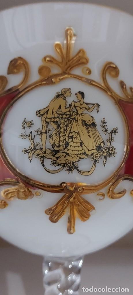 Antig&uuml;edades: Copa de cristal y opalina. Posiblemente de La Granja. - Foto 2