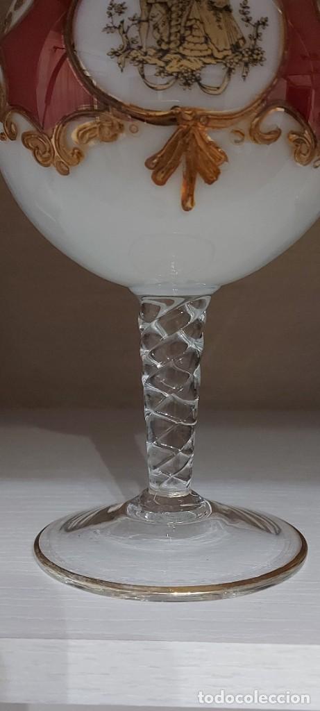 Antig&uuml;edades: Copa de cristal y opalina. Posiblemente de La Granja. - Foto 3