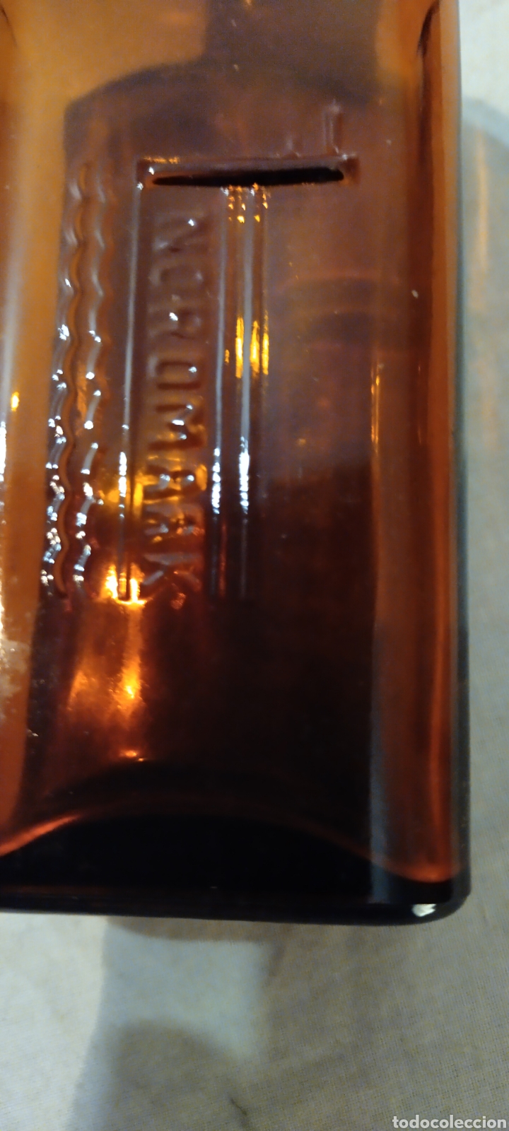 Antig&uuml;edades: Botella de farmacia - Foto 1