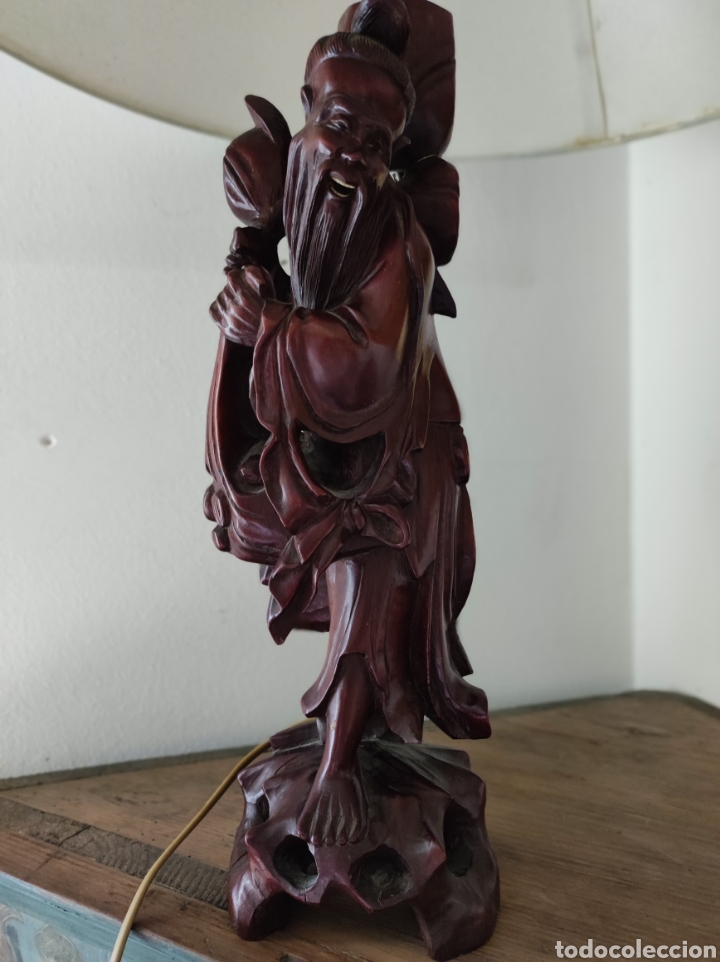Antig&uuml;edades: L&aacute;mpara de madera china - Foto 1