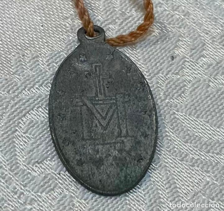 Antig&uuml;edades: 72.- Medalla Virgen Milagrosa - Foto 2