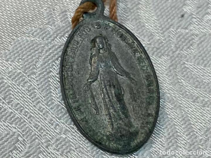 Antig&uuml;edades: 72.- Medalla Virgen Milagrosa - Foto 1