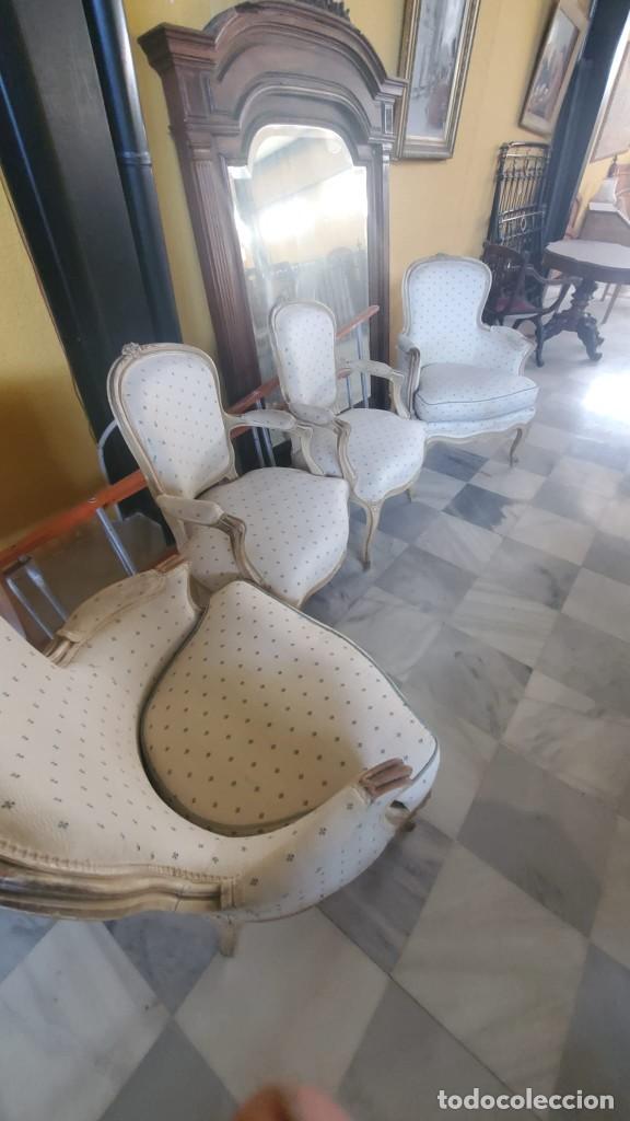 Antig&uuml;edades: Conjunto de Sillones estilo Luis XV - Foto 1