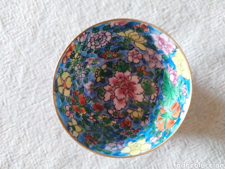 Antig&uuml;edades: Cuenco de porcelana china en urna - Foto 3