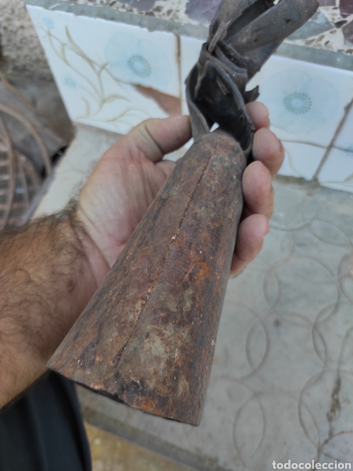 Antig&uuml;edades: Antiguo Cencerro de Ganado - Foto 5
