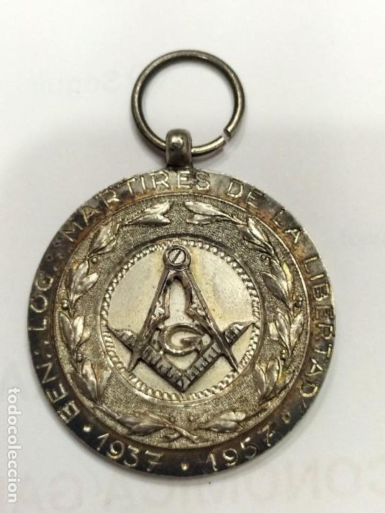 Antig&uuml;edades: Medalla masonica de 1937-1957 - Foto 2
