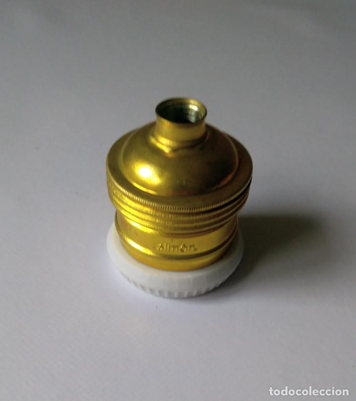 Antig&uuml;edades: Casquillo antiguo dorado - Foto 1