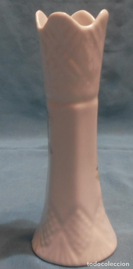 Antig&uuml;edades: BUCARO, VIOLETERO 16 CM DE ALTO - Foto 4