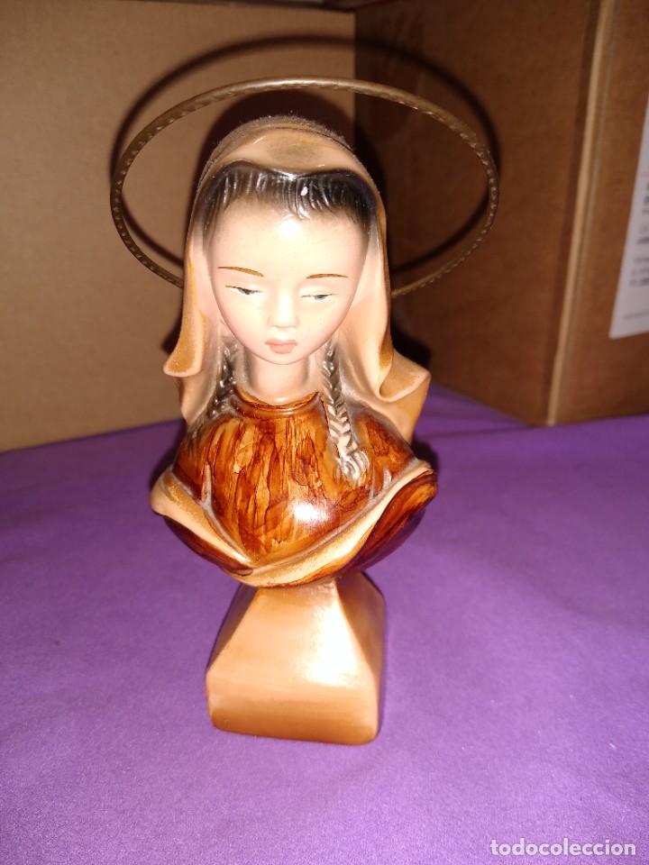 Antig&uuml;edades: Estatuilla religiosa en madera policromada - Foto 2