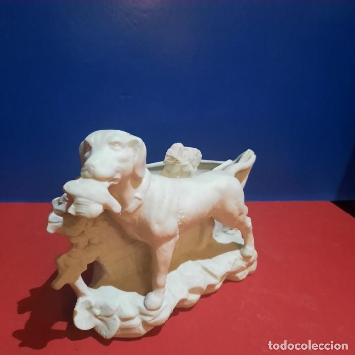 Antig&uuml;edades: Antigua perro de porcelana de biscuit - Foto 6