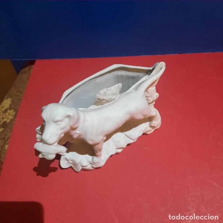 Antig&uuml;edades: Antigua perro de porcelana de biscuit - Foto 7