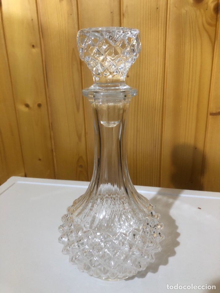 Antig&uuml;edades: Licorera de crista. 25 cm de altura - Foto 1