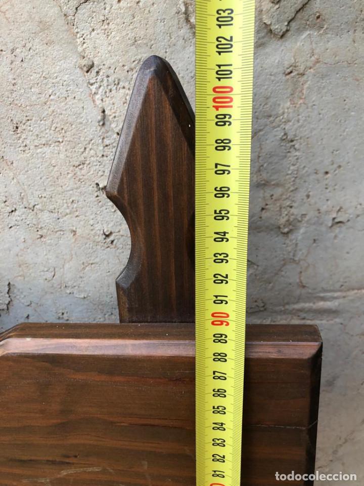Antig&uuml;edades: LOTE 2 CABECEROS CASTELLANO DE MADERA MACIZA. - Foto 7