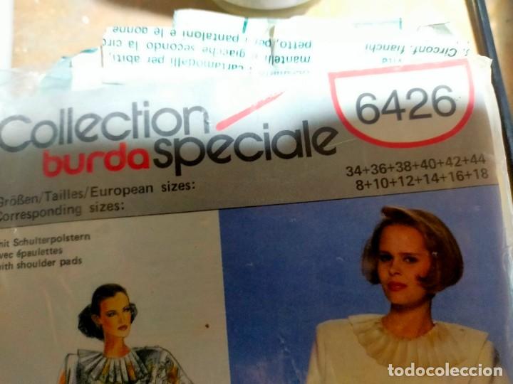 Antig&uuml;edades: Lote 9 patrones de costura para prendas y complementos - Burda - Foto 9