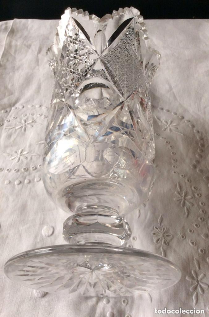 Antig&uuml;edades: FLORERO EN CRISTAL DE BACCARAT? - Foto 3