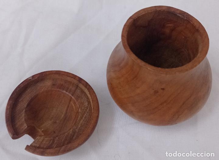 Antig&uuml;edades: PIMENTERO DE MADERA DE OLIVO - Foto 2