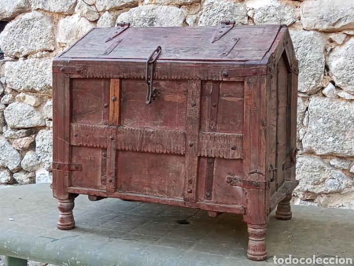 Antig&uuml;edades: Antigua arca india - Foto 2