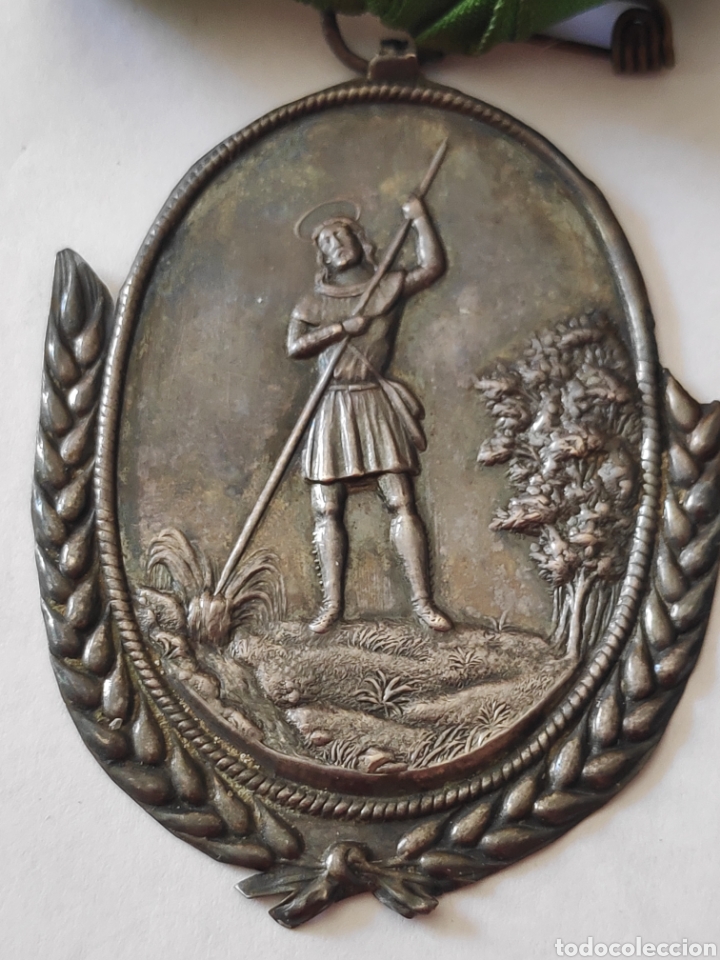Antig&uuml;edades: Alfiler Medalla Religioso - Foto 1