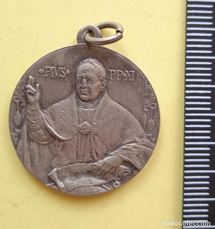 Antig&uuml;edades: medalla pio pius XI - Foto 2