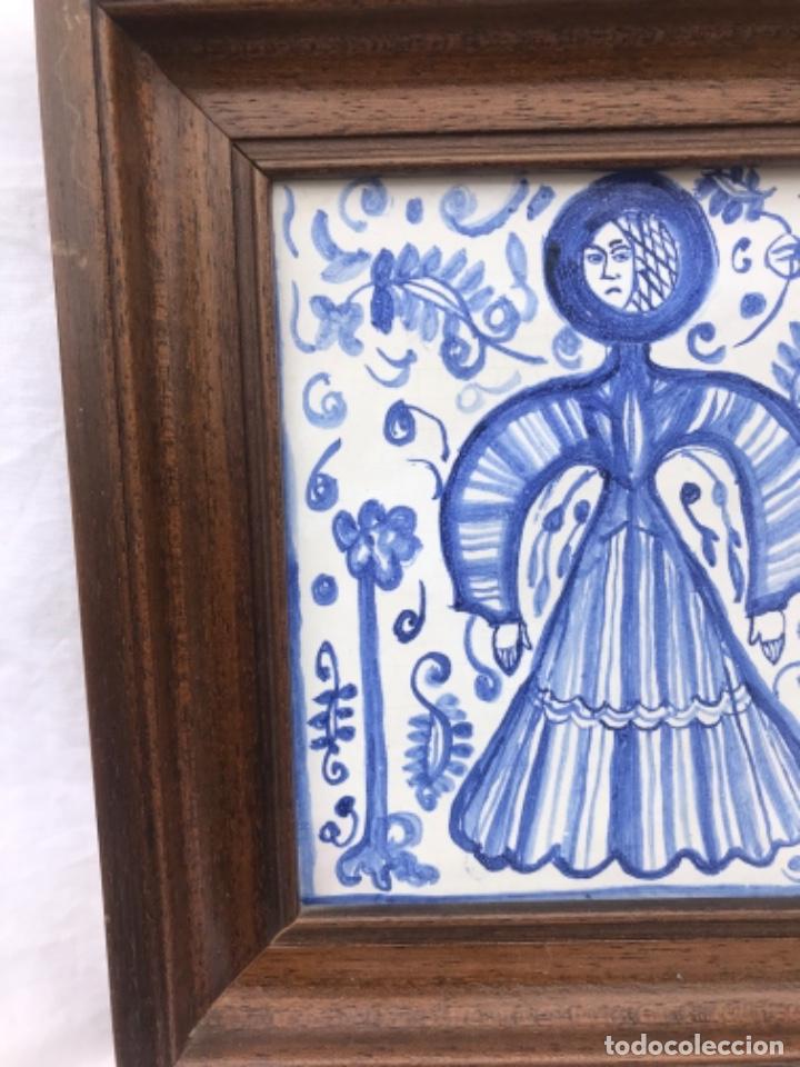 Antig&uuml;edades: Azulejo, pintado,y enmarcado - Foto 2