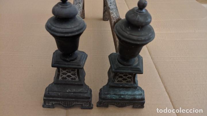 Antig&uuml;edades: MORILLOS MORRILLOS DE HIERRO Y LAT&Oacute;N - Foto 1
