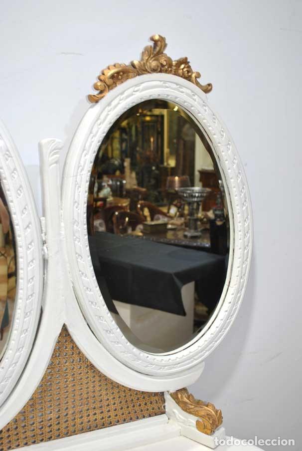 Antig&uuml;edades: MUEBLE TOCADOR DE MADERA BLANCO Y DORADO - Foto 5