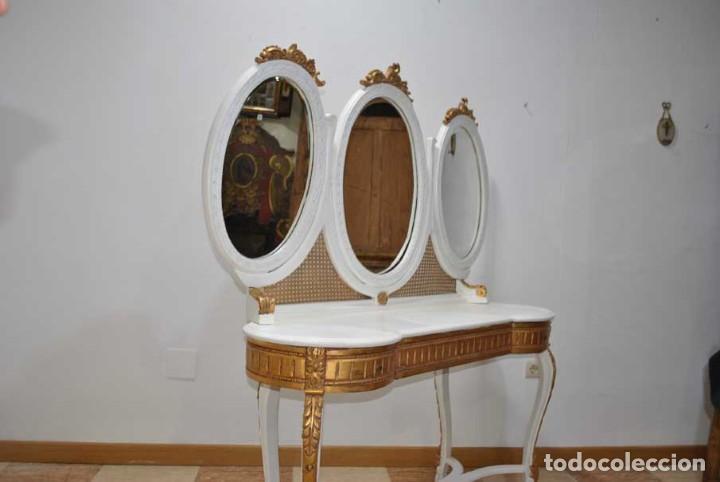 Antig&uuml;edades: MUEBLE TOCADOR DE MADERA BLANCO Y DORADO - Foto 15
