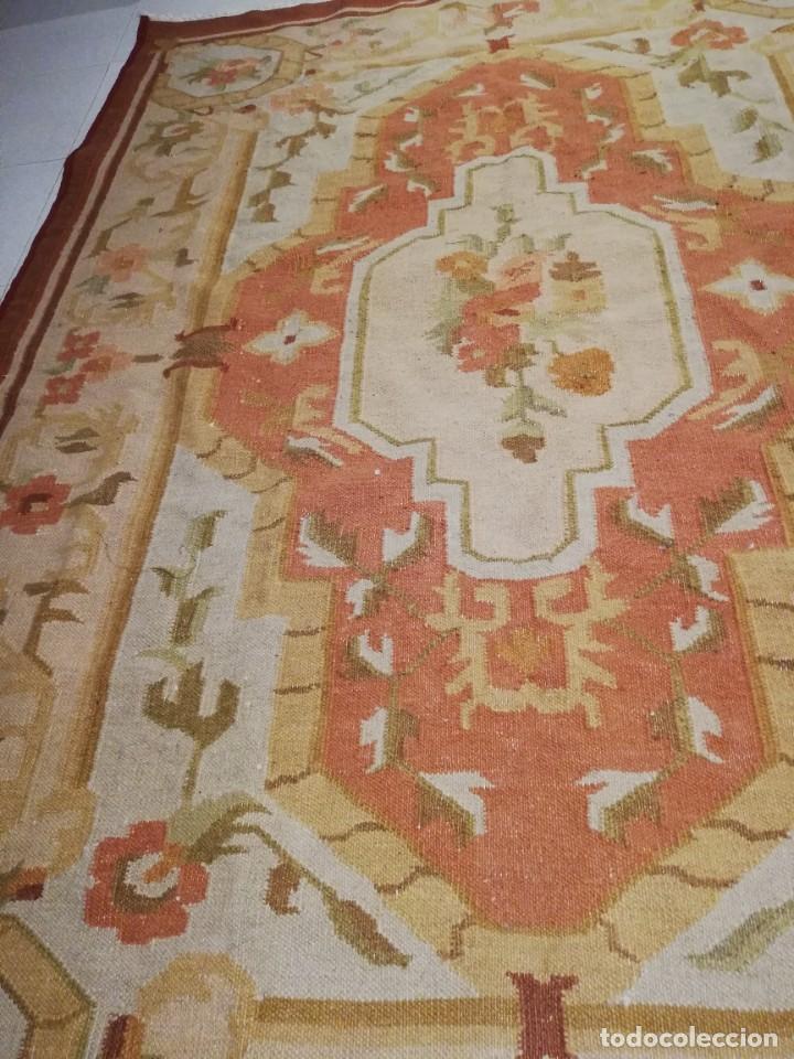 Antig&uuml;edades: Alfombra India de algodon . - Foto 3