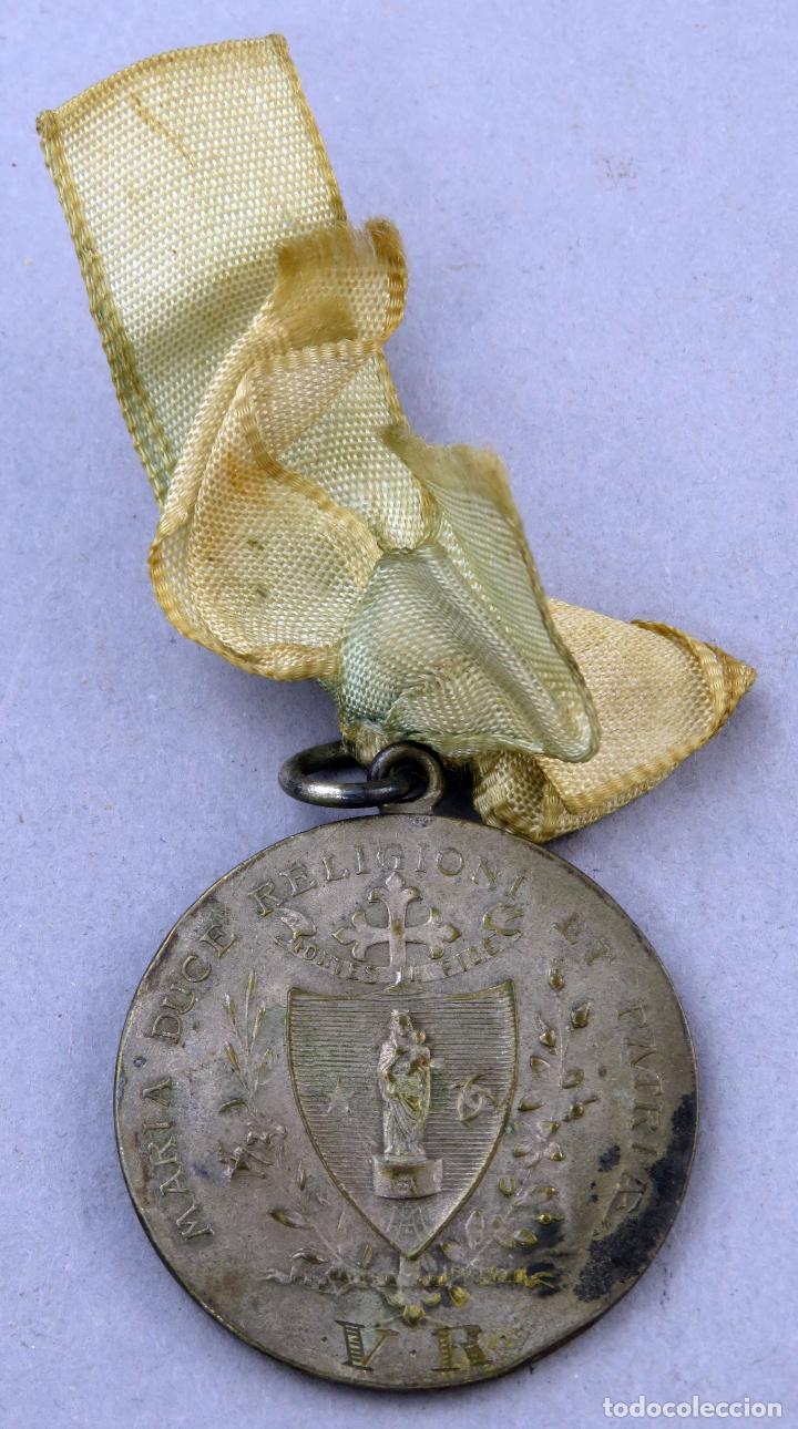 Antig&uuml;edades: Medalla Inmaculada Marianista con cinta - Foto 4