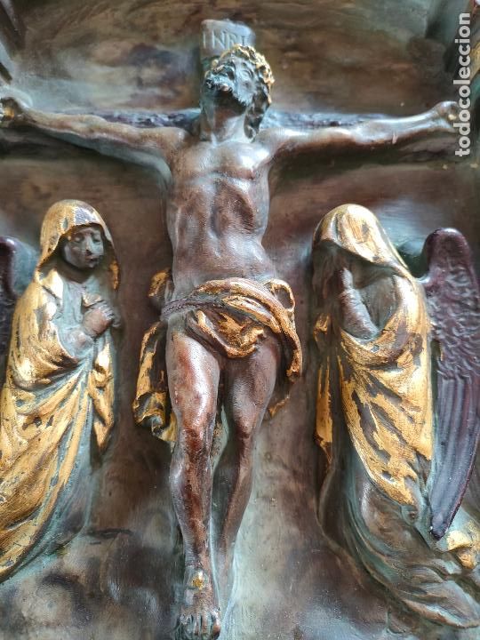 Antig&uuml;edades: Benditera Pujol Castill&oacute;n. Estuco - Foto 2