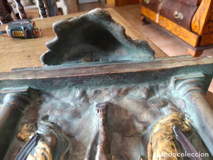 Antig&uuml;edades: Benditera Pujol Castill&oacute;n. Estuco - Foto 6
