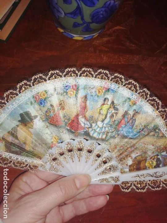 Antig&uuml;edades: Peque&ntilde;o abanico para mu&ntilde;ecas - Foto 4