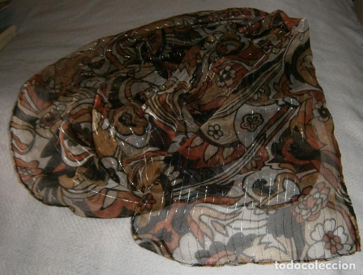 Antig&uuml;edades: pa&ntilde;uelo fular semiseda - Foto 1