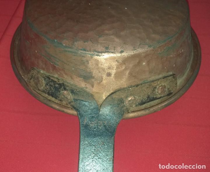 Antig&uuml;edades: ANTIGUA SART&Eacute;N DE COBRE MANGO DE HIERRO - Foto 6
