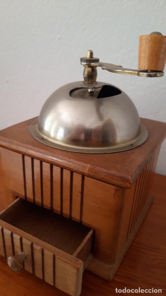 Antig&uuml;edades: Molinillo de caf&eacute; - Foto 3
