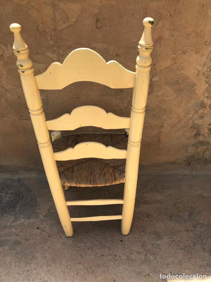 Antig&uuml;edades: SILLA ANTIGUA DE MADERA Y ENEA. - Foto 3