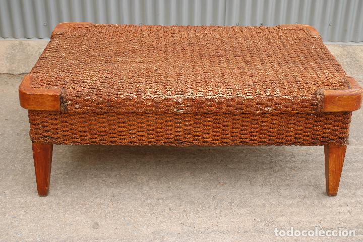 Antig&uuml;edades: mesa baja de bamb&uacute; - Foto 1