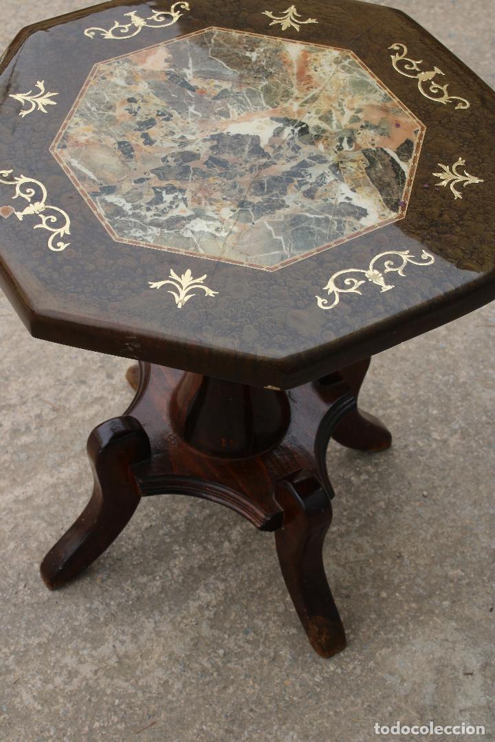 Antig&uuml;edades: top de mesa oct&aacute;gono en madera simil marmol - Foto 3