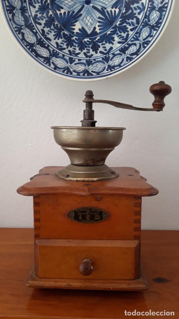 Antig&uuml;edades: Molinillo de caf&eacute; ID Veviers - Foto 1