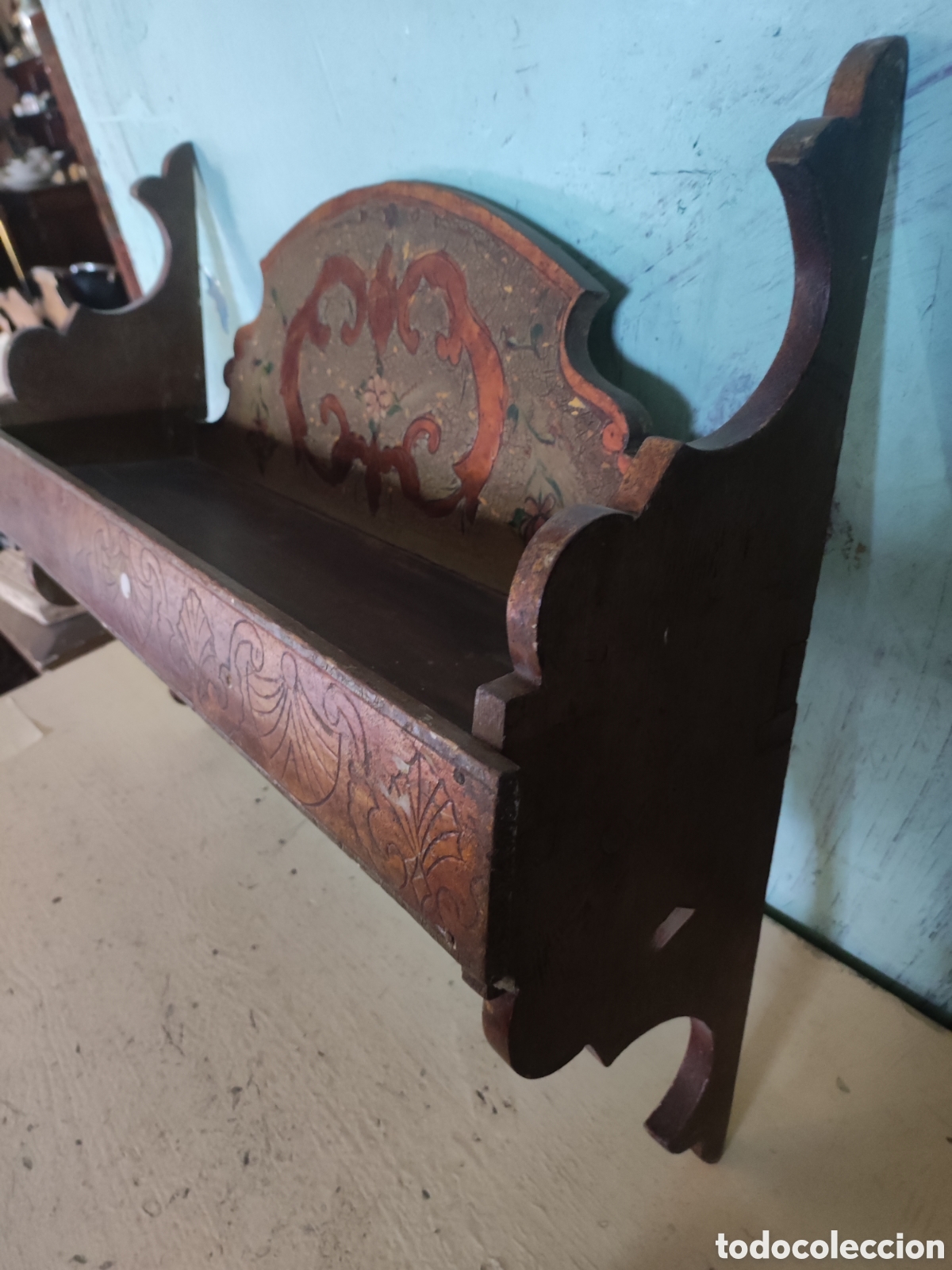 Antig&uuml;edades: Repisa policromada siglo XIX - Foto 2