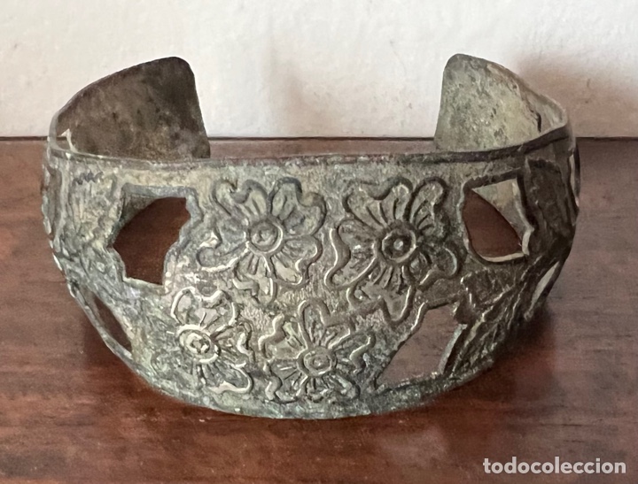 Antig&uuml;edades: Brazalete de plata - Foto 7