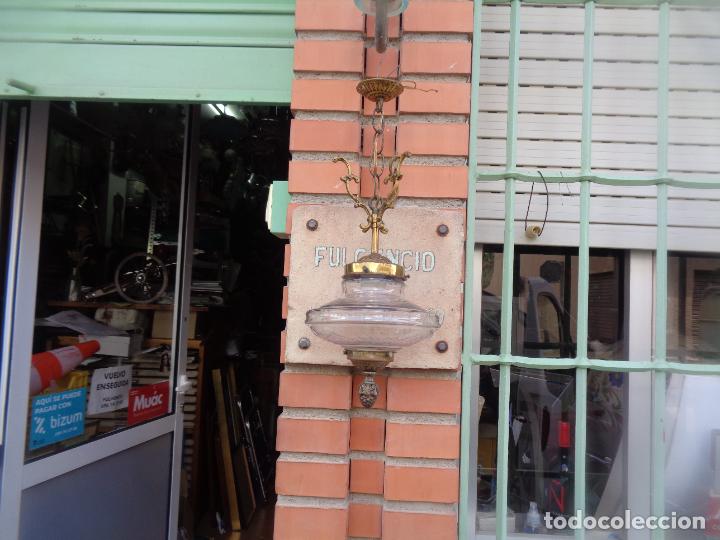 Antig&uuml;edades: ANTIGUA L&Aacute;MPARA - Foto 1