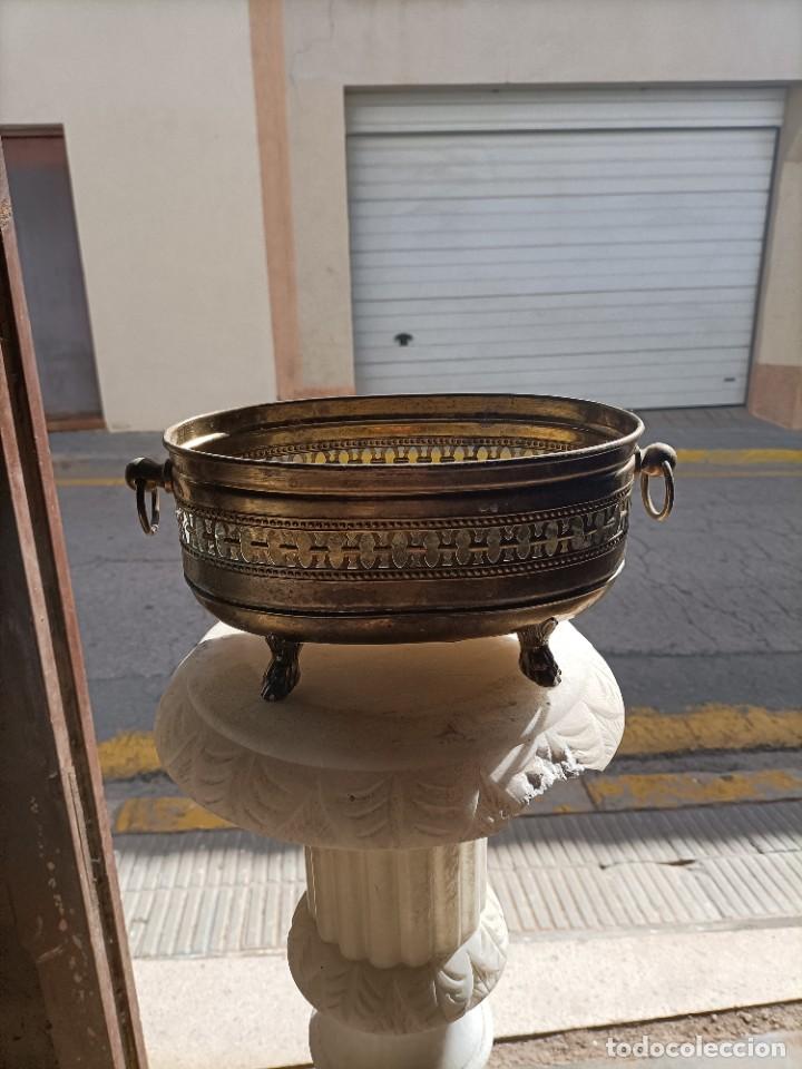 Antig&uuml;edades: ANTIGUO MACETERO /COBRE .CUBREMACETAS - Foto 1