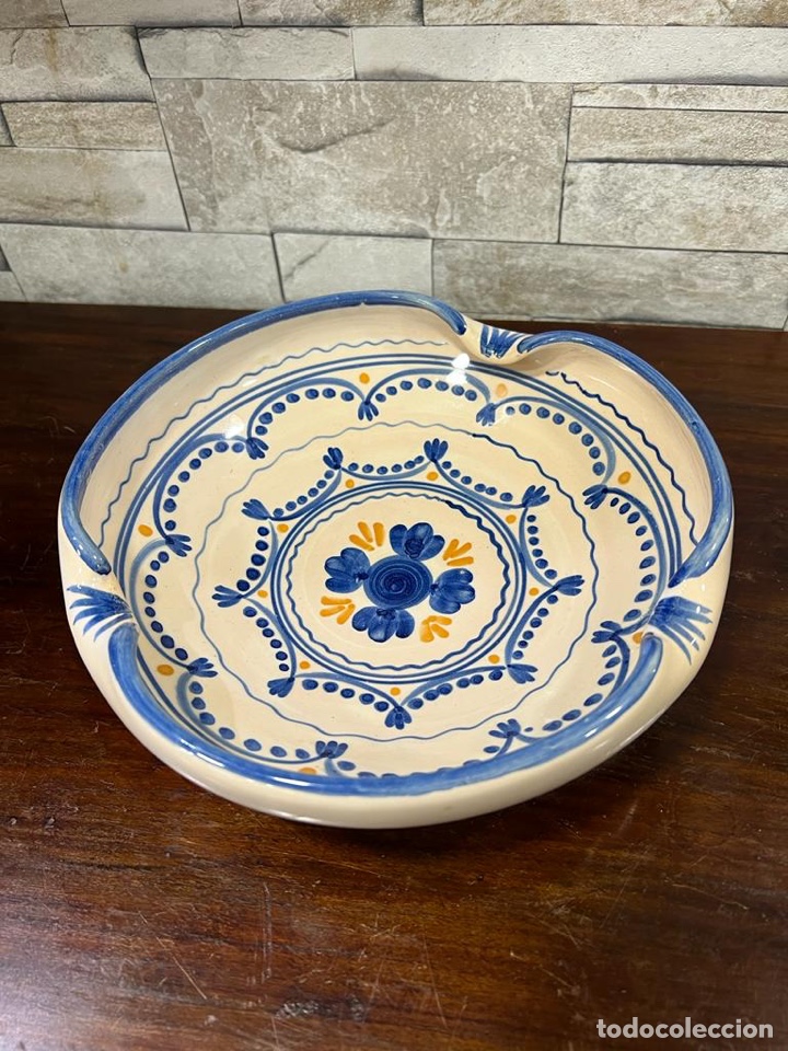 Antig&uuml;edades: Antiguo plato firmado - Foto 1