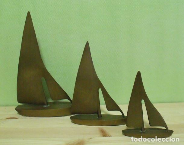 Antig&uuml;edades: Lote Set Figuras Barcos Veleros Bronce - Foto 2