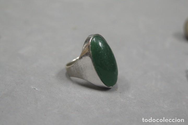 Antig&uuml;edades: ANILLO DE PLATA. HACIA 1950 - Foto 1