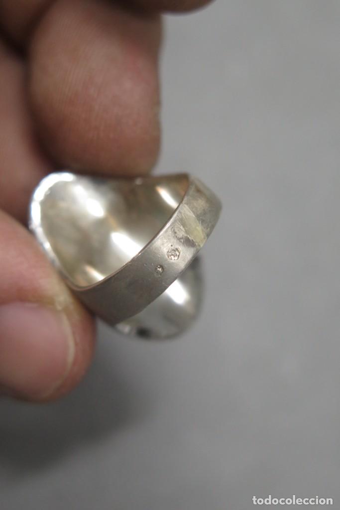 Antig&uuml;edades: ANILLO DE PLATA. HACIA 1950 - Foto 2