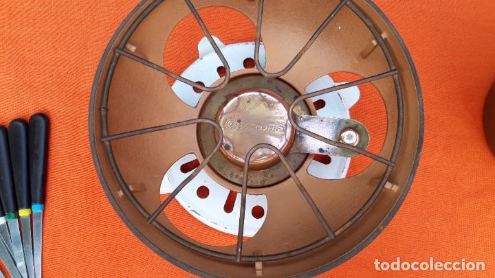 Antig&uuml;edades: Fondue Le Creuset - Foto 6